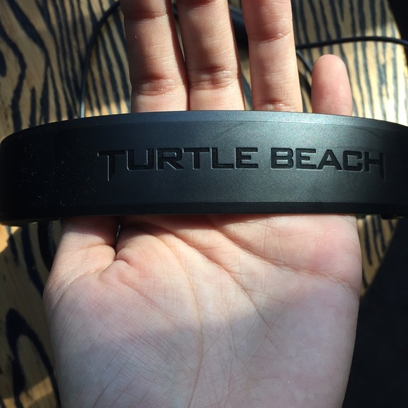 Turtle Beach Gaming Headphones - Picture 2 of 8